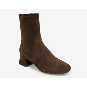 Gentle Souls by Kenneth Cole Everly Bootie Chocolate Brown Suede Size 7 NWOB